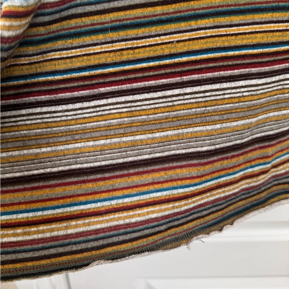 EARTHBOUND SWEATER. OVERSIZED CROP DRAWSTRING HOODIE. BOXI FIT, KANGAROO POCKET - Picture 13 of 16